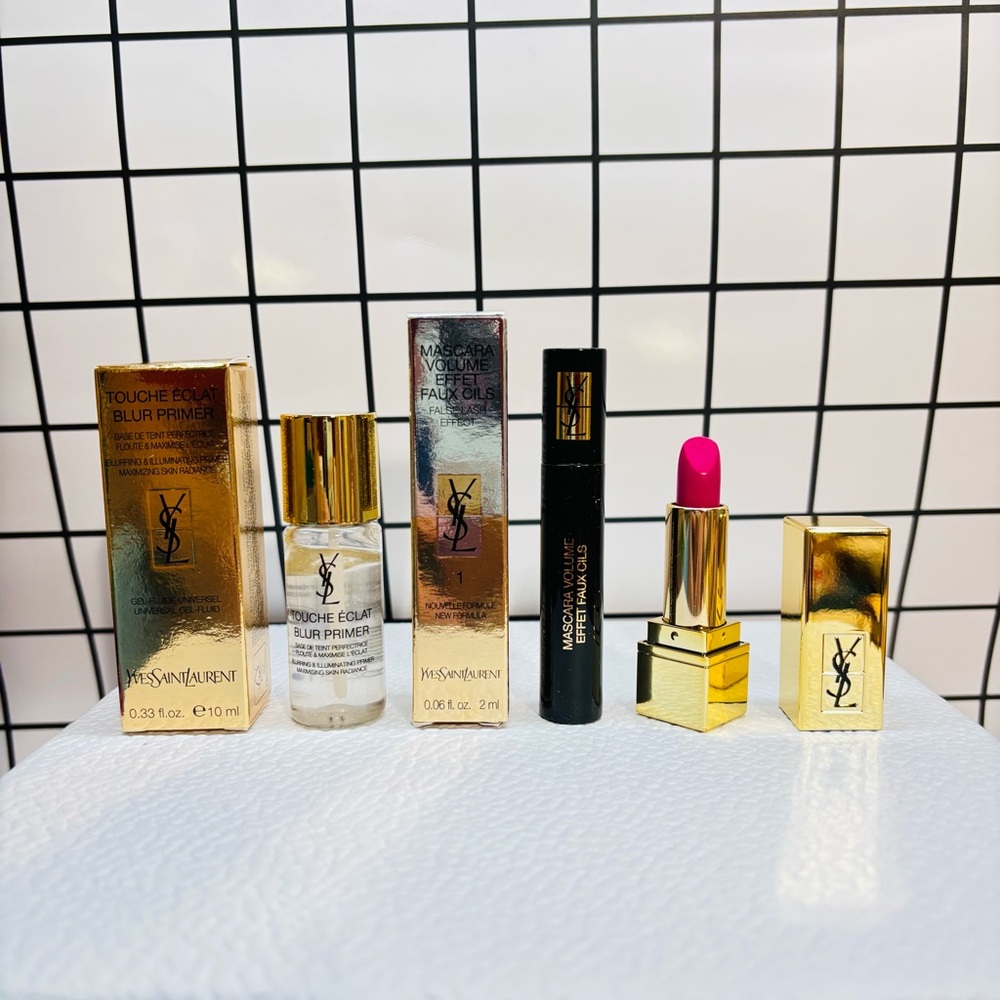 2/$80 🆕 Yves Saint Laurent Makeup Travel Set